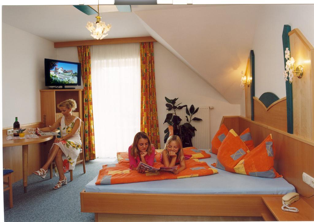 Pension Gabriele Unterlamm  部屋 写真